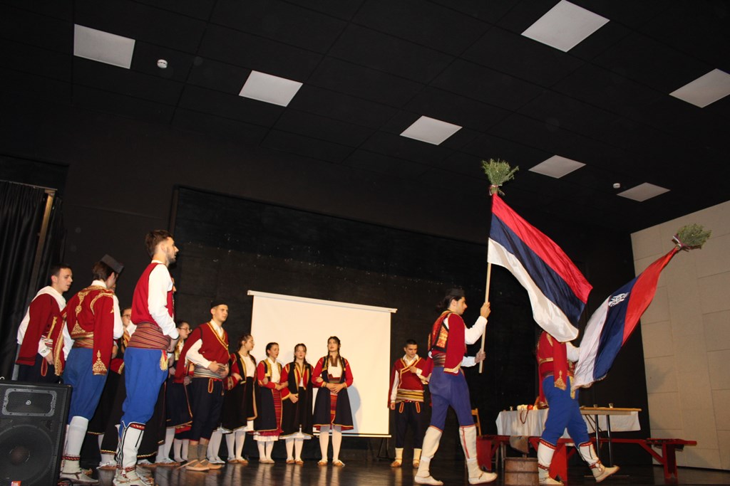 svatovi8.jpg (132 KB)