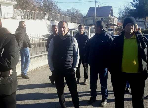 Avtovac-1.jpg (81 KB)