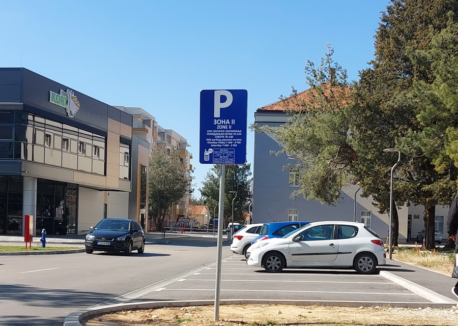 kort-parking.jpg (253 KB)