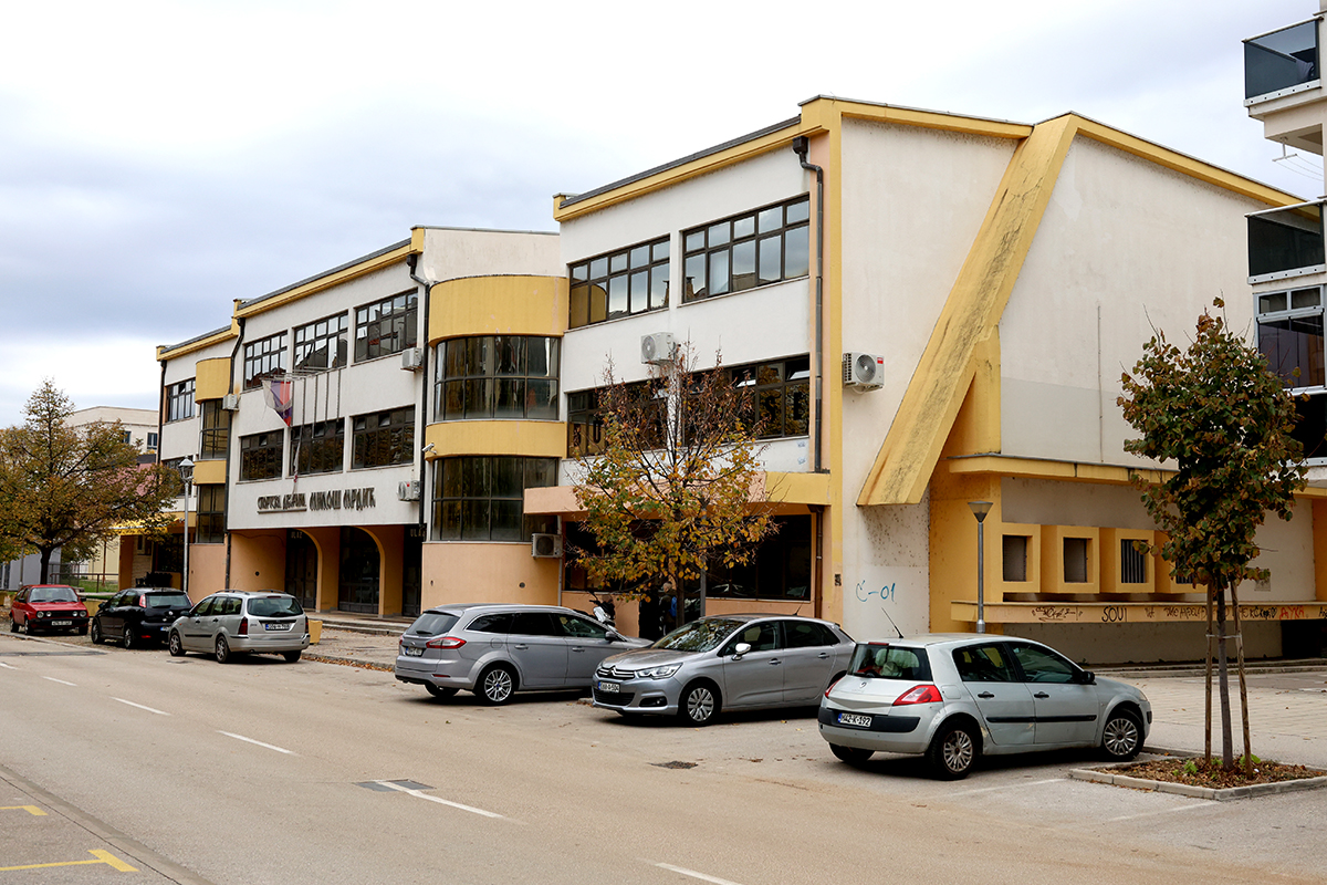SD Milos Mrdic TB.jpg (841 KB)