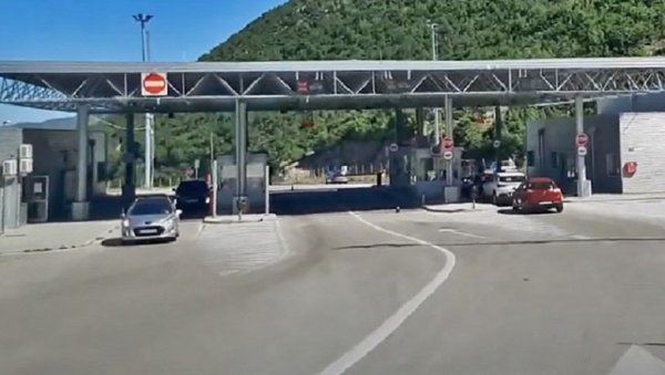 sitnica-zupci.jpg (37 KB)
